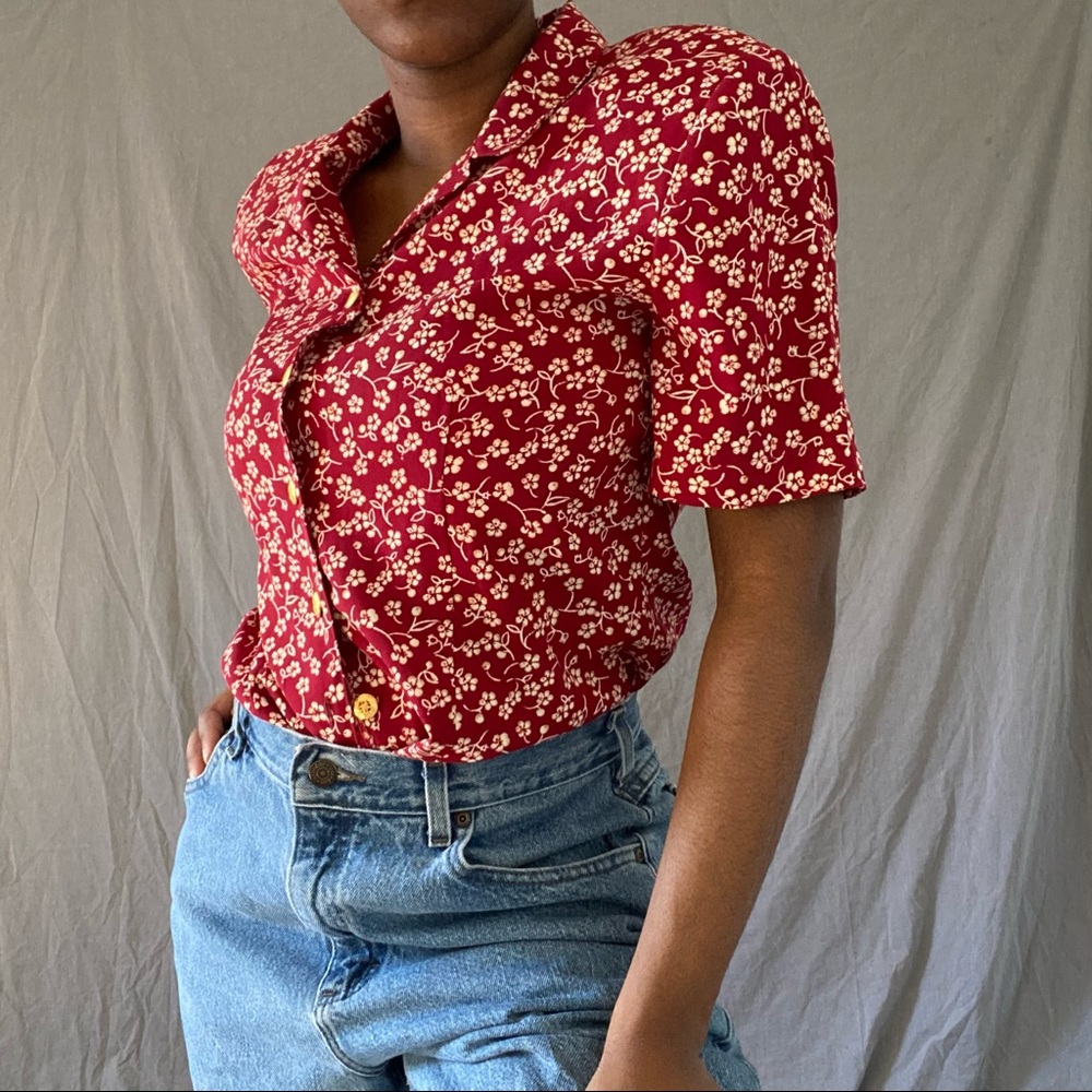 Sophis Burgundy Floral Short Sleeve Button Down